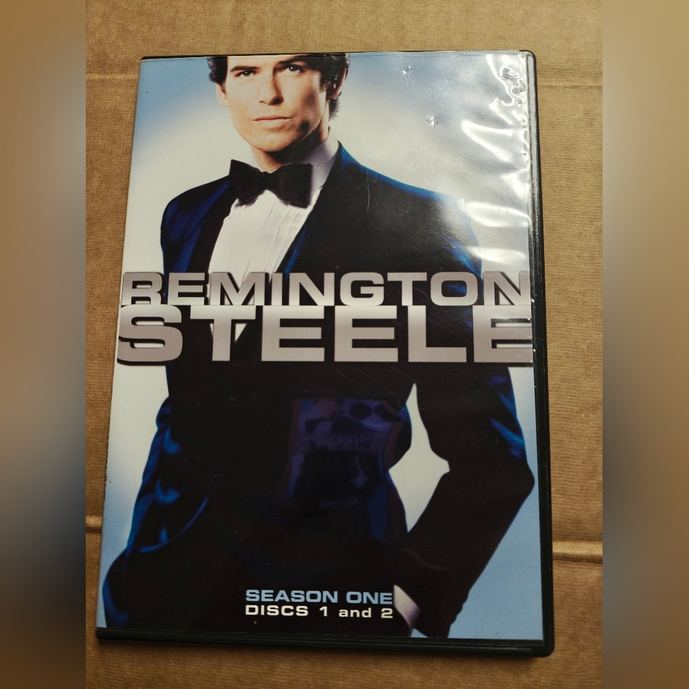 Remington Steele Season One DVD